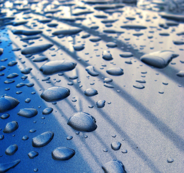 Paint coating displaying water resistance